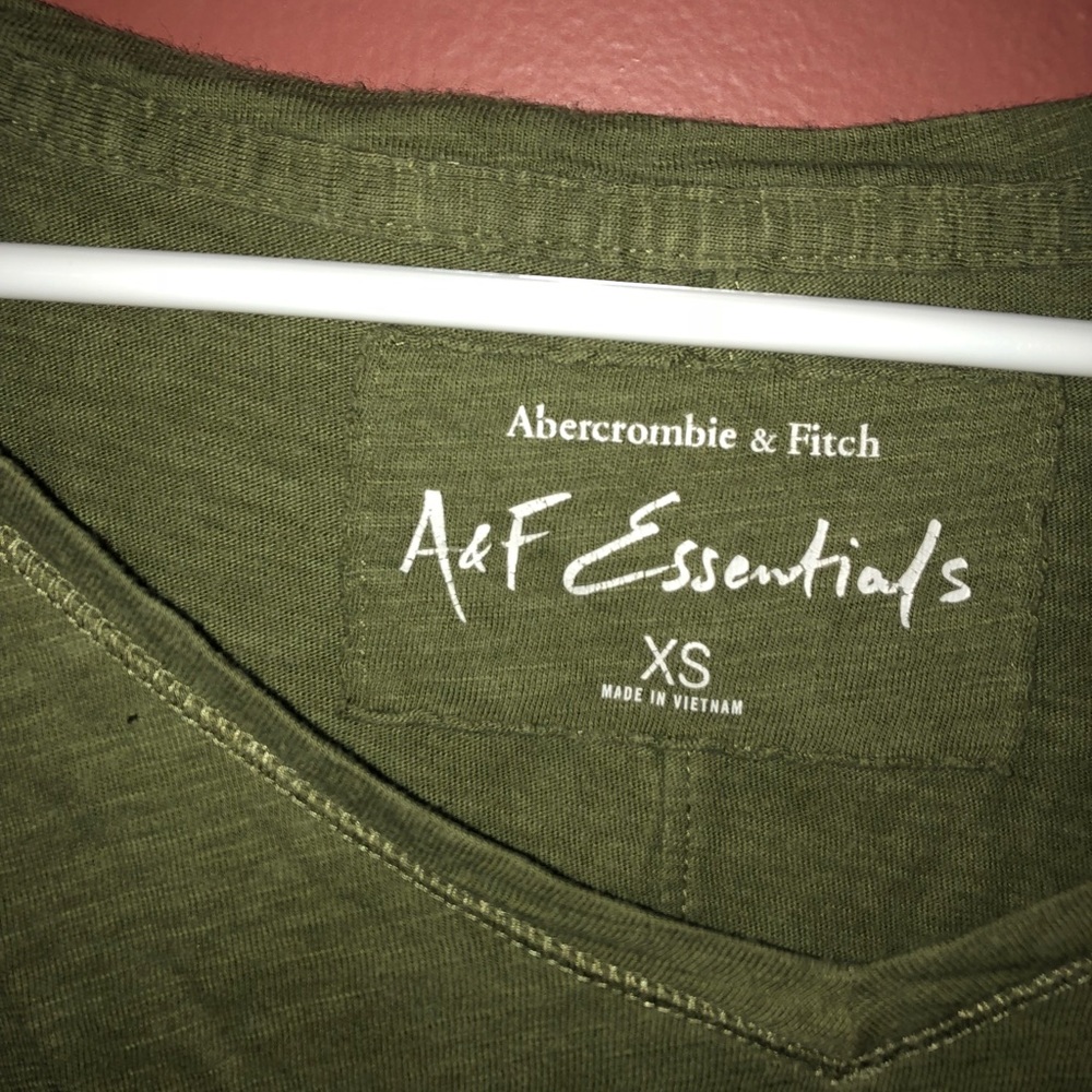 abercrombie & fitch forest green t shirt